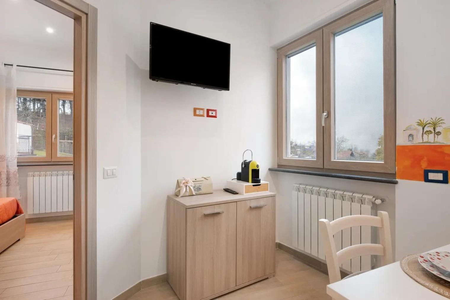 Casa Vacanze La Via Delle Stelle อาเจโรลา ภายนอก รูปภาพ