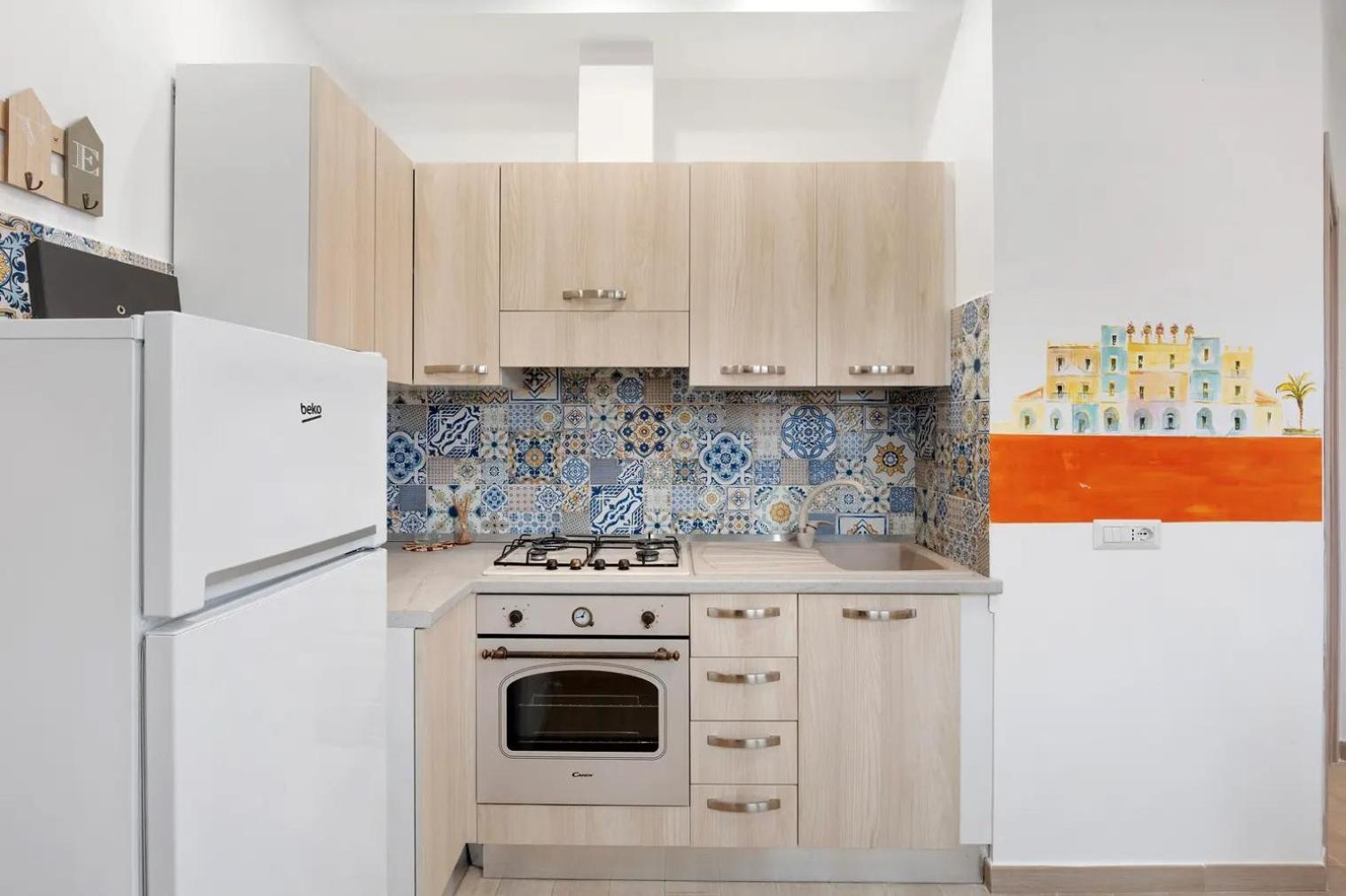 Casa Vacanze La Via Delle Stelle อาเจโรลา ภายนอก รูปภาพ