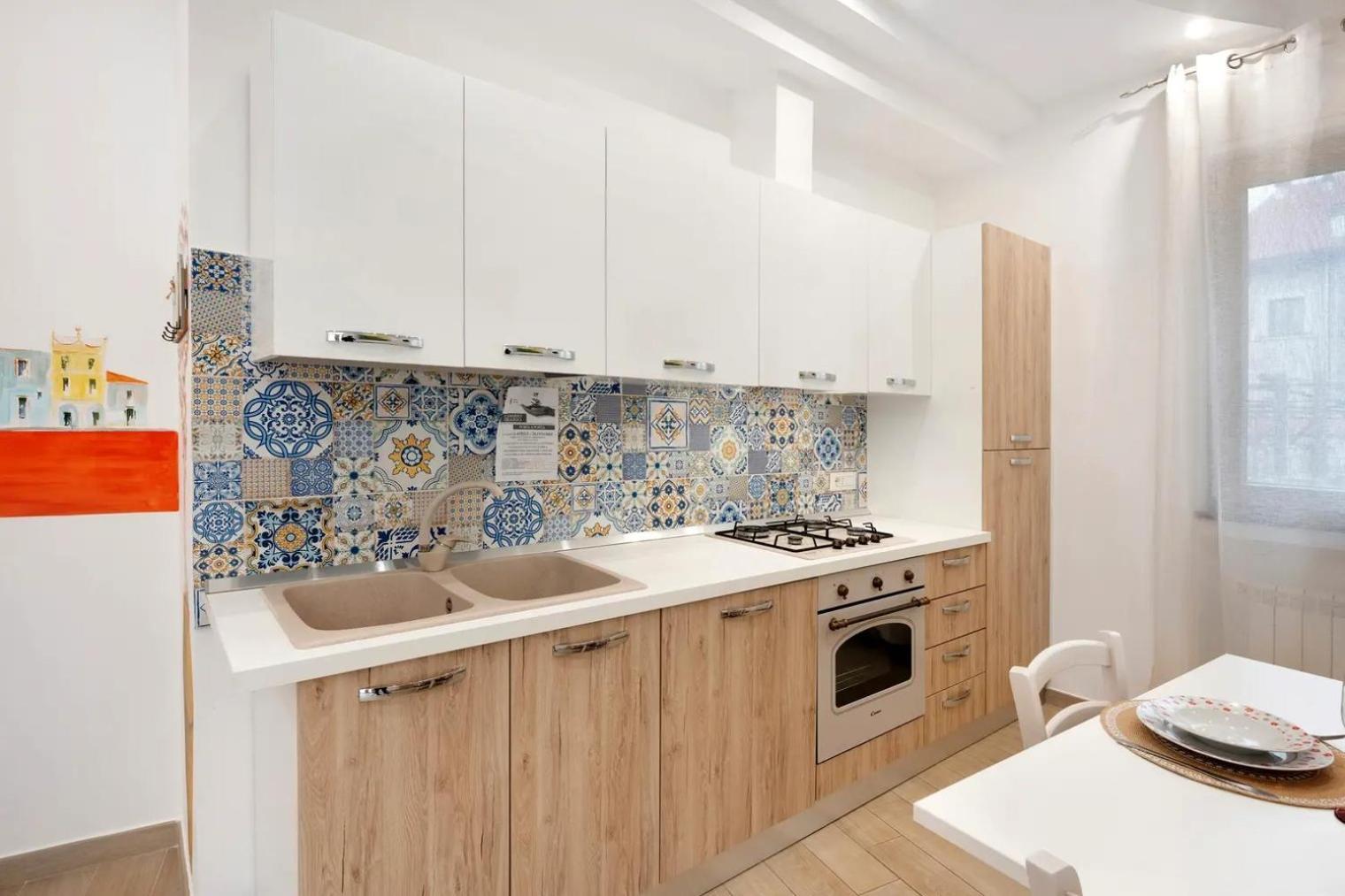 Casa Vacanze La Via Delle Stelle อาเจโรลา ภายนอก รูปภาพ